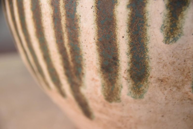 Shigaraki Drip Glaze Tsubo Urn Height:320mm - Image 4
