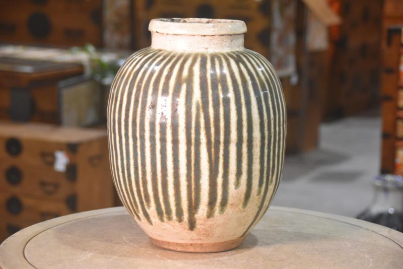 Shigaraki Drip Glaze Tsubo Urn Height:320mm