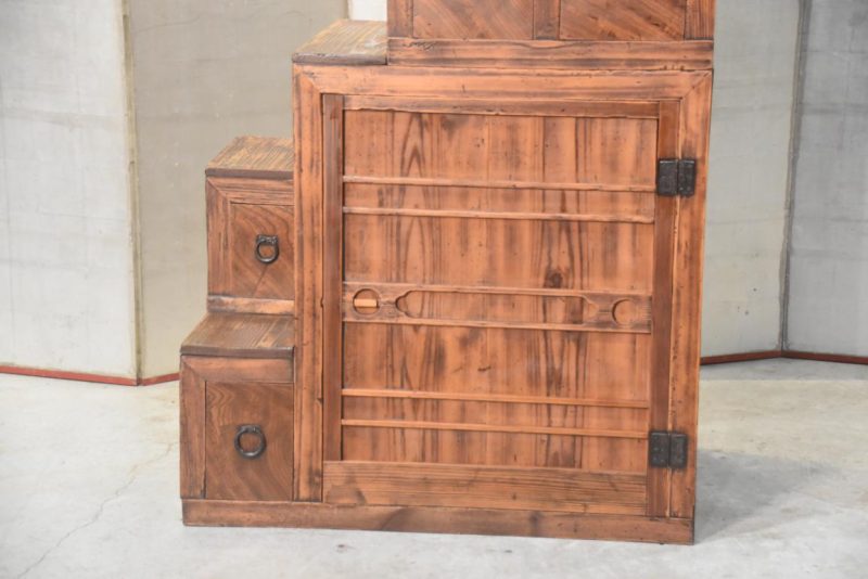 Kaidan Dansu Antique Step Chest Width:1000mm - Image 5