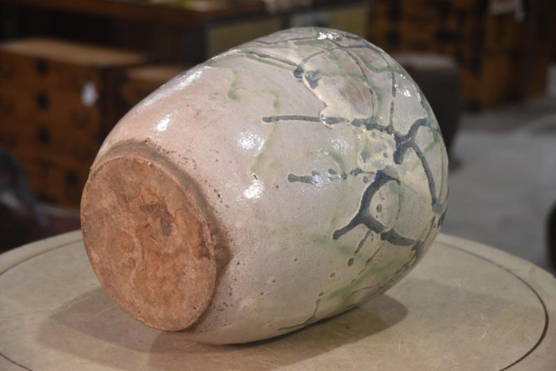Shigaraki Tsubo Urn Height:340mm - Image 6