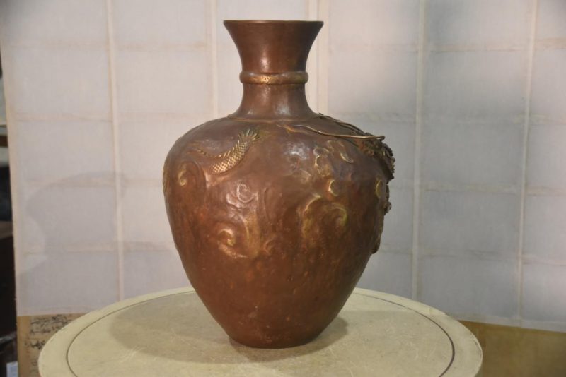 Large Japanese Bronze Dragon Vase Height:450mm - Image 6