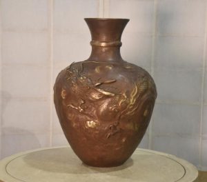 Large Japanese Bronze Dragon Vase Height:450mm