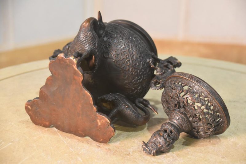 Japanese Bronze Incense Burner Width:160mm - Image 6
