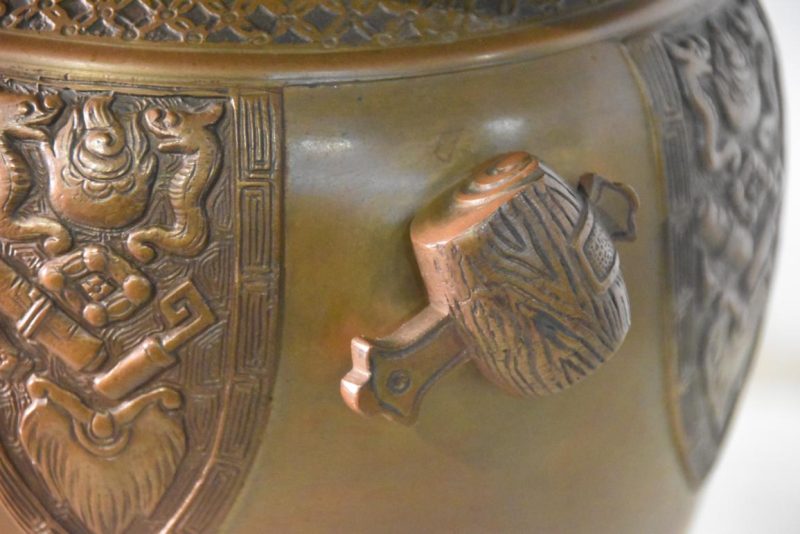 Japanese Cast Bronze Usubata Vase Width:300mm - Image 4