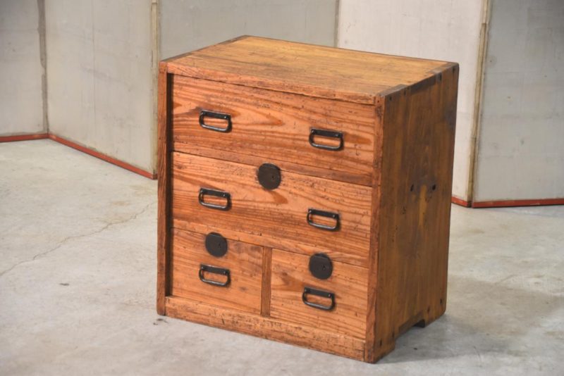 Antique Kodansu Small Chest Width:605mm