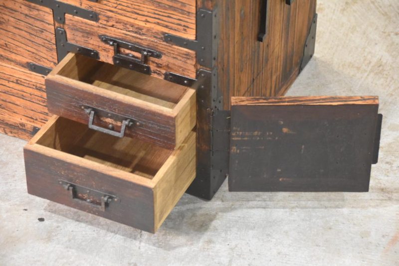 Japanese Antique Sword Chest Katana Dansu Width:1170mm - Image 8