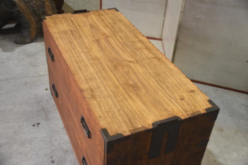 Japanese Antique Low Chest Width:1060mm - Image 4