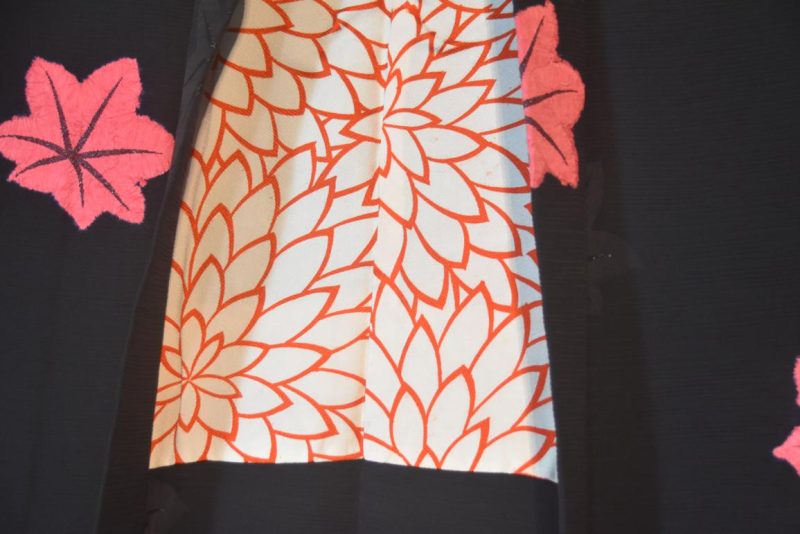 Bold Silk Jacquard Vintage Haori Jacket - Image 6