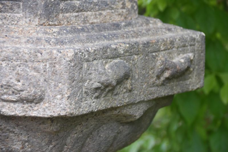 Antique Granite Garden Lantern Height:2400mm - Image 9