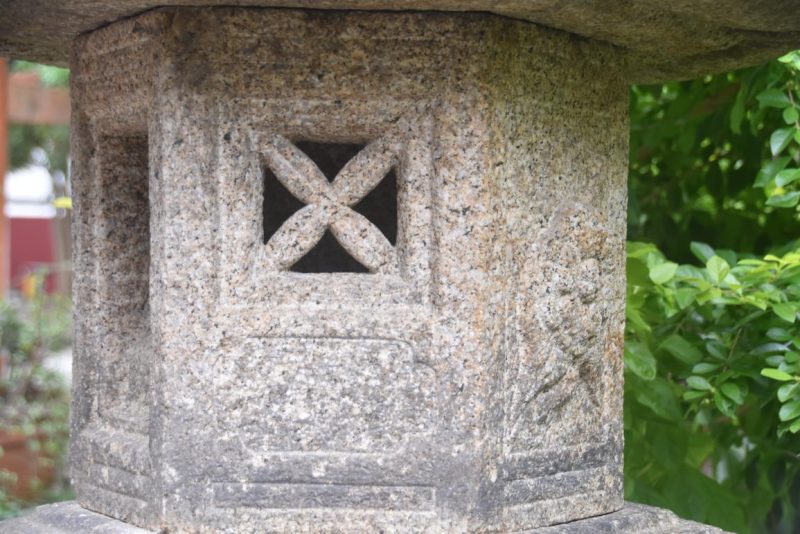 Antique Granite Garden Lantern Height:2400mm - Image 8