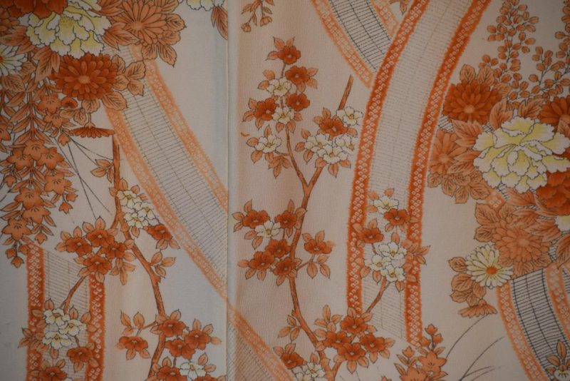 Japanese Silk Vintage Kimono Apricot and Cream Crepe - Image 2