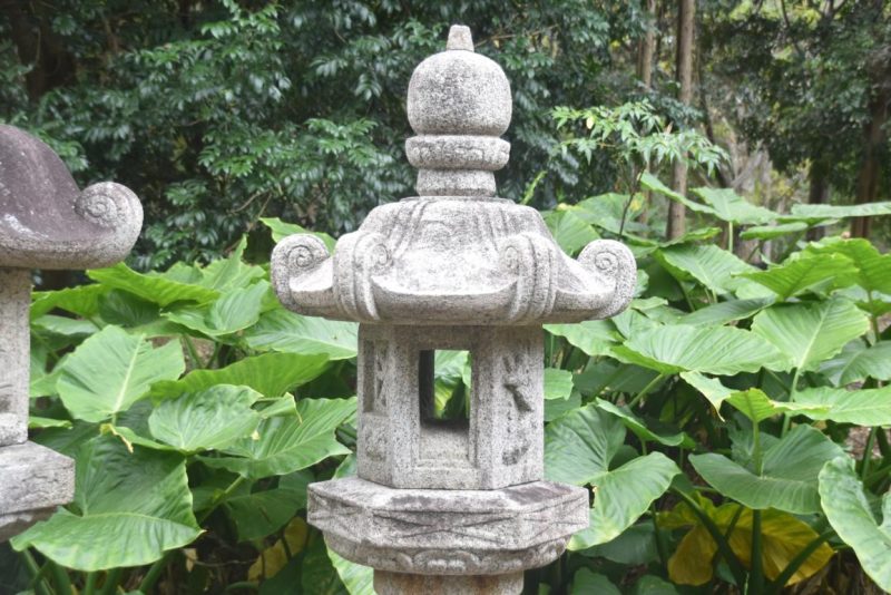 Antique Granite Garden Lantern Height:2060mm - Image 2