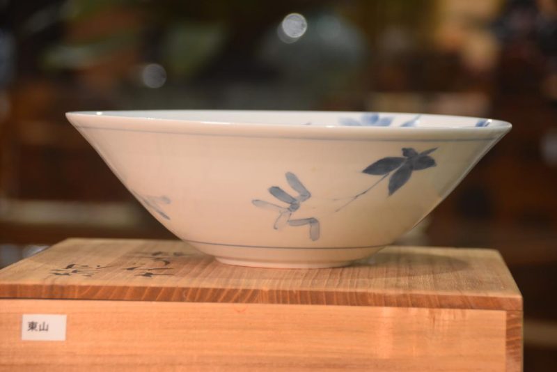 Blue and White Porcelain Bowl decorated with Maple Leaves Width:245mm - Image 6