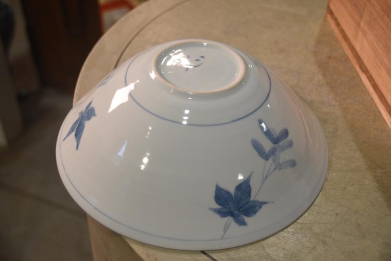 Blue and White Porcelain Bowl decorated with Maple Leaves Width:245mm - Image 4