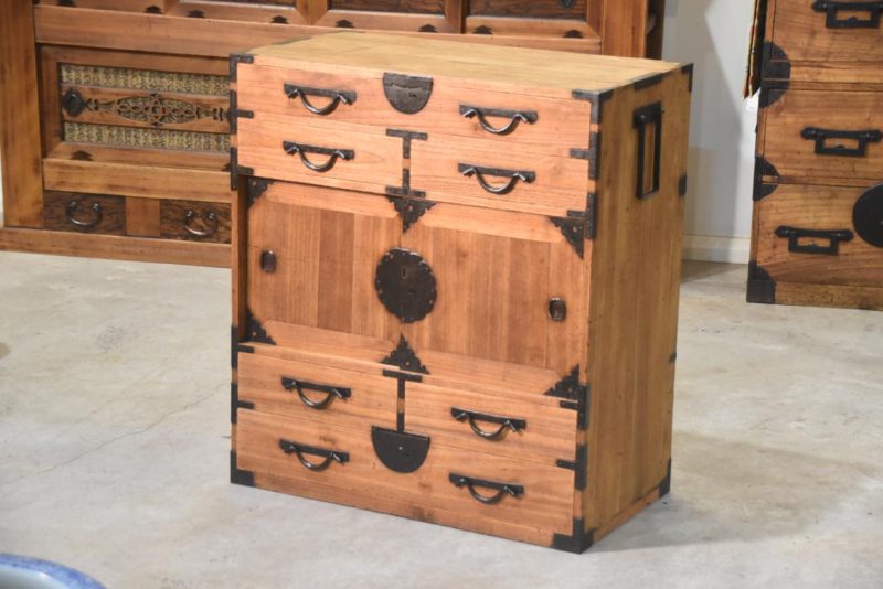 Meiji Period Tokyo Region Merchant Chest Width:740mm