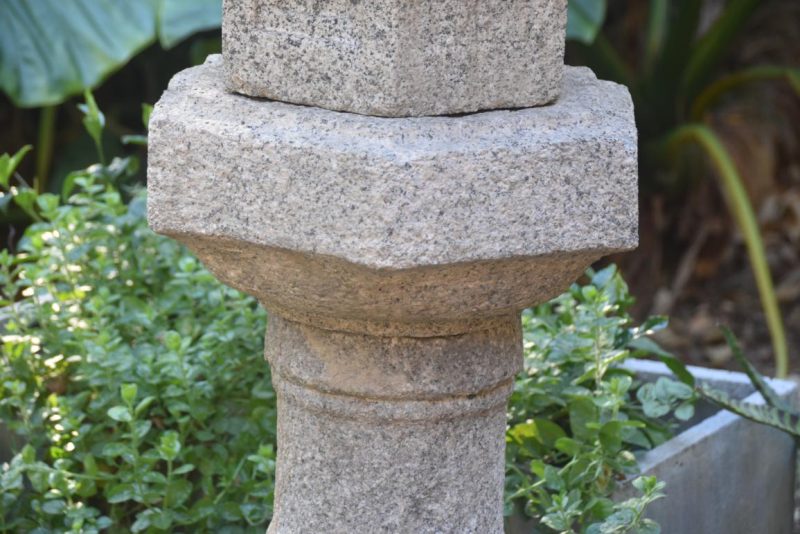 Edo Period Granite Garden Lantern Height:1630mm - Image 4