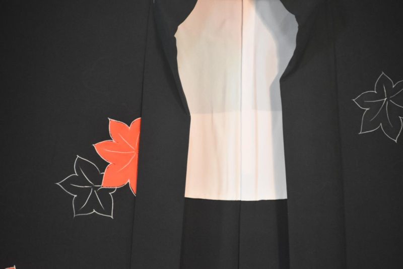 Maple Leaves Vintage Silk Haori Jacket - Image 2
