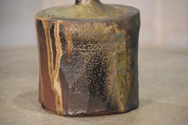 Japanese Pottery Vase Width:130 mm's - Image 2