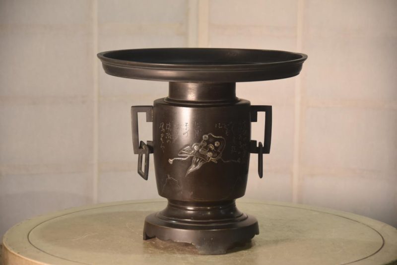 Japanese Bronze Usubata 300mm's wide