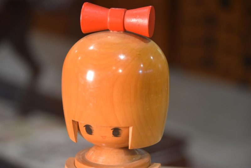 Unusual Japanese Kokeshi Doll Height:240mm - Image 2