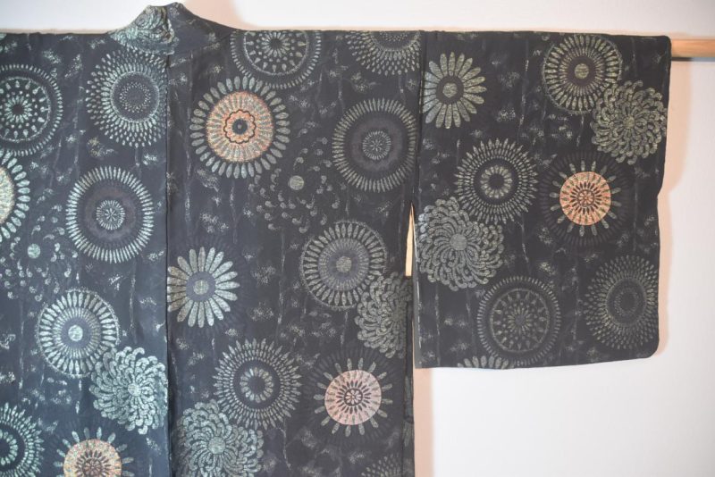 Metallic Thread Vintage Silk Haori Jacket - Image 9
