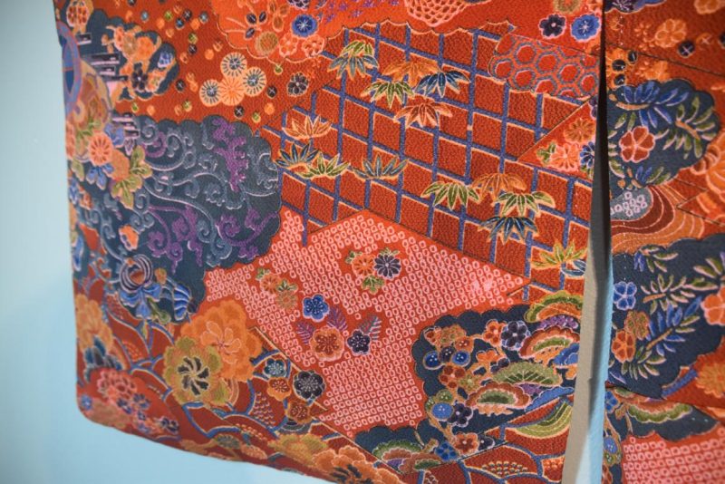 Japanese Silk Crepe Vintage Kimono - Image 6