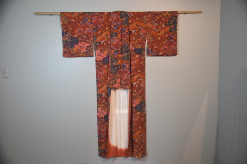 Japanese Silk Crepe Vintage Kimono - Image 5