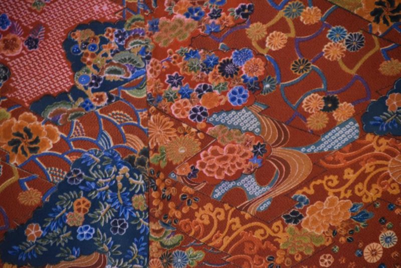 Japanese Silk Crepe Vintage Kimono - Image 2