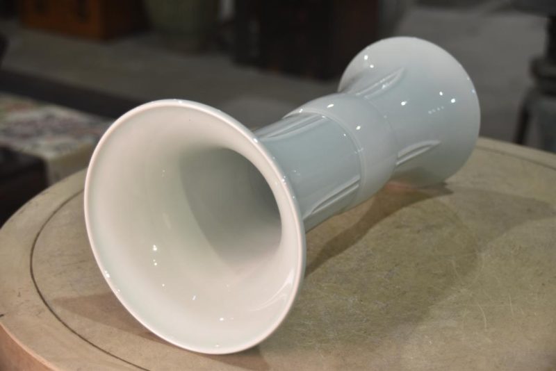 Japanese Seiji (Celadon) Vase Height:380mm - Image 6