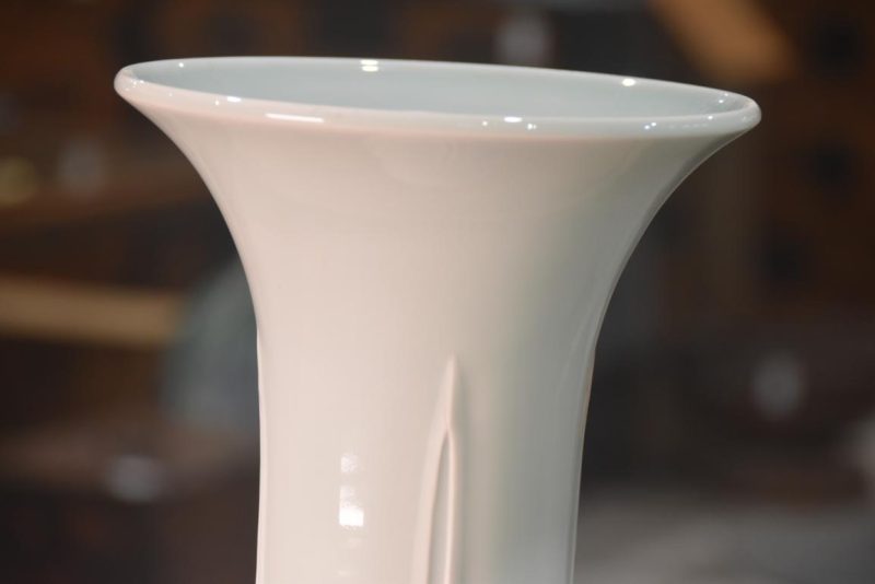 Japanese Seiji (Celadon) Vase Height:380mm - Image 4