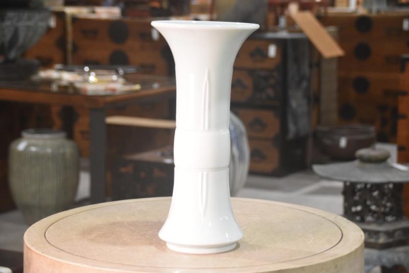 Japanese Seiji (Celadon) Vase Height:380mm