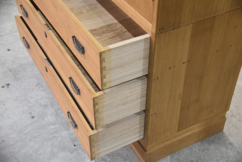 Japanese Vintage Kamo Wedding Chest (2 Sections) Width:1060mm - Image 9