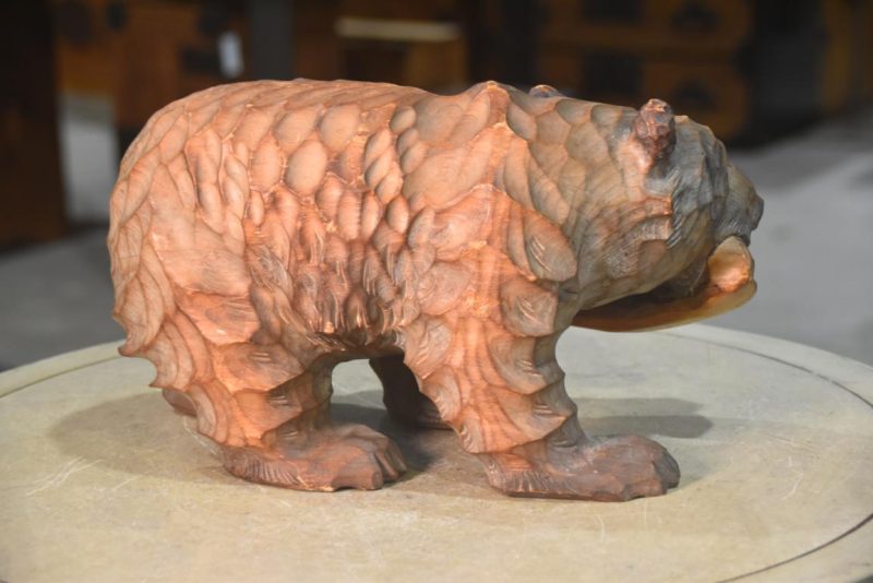 Carved Wooden Hokkaido Bear and Salmon Width:360mm - Image 5