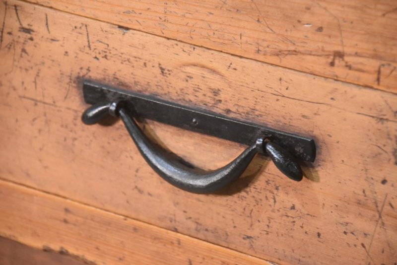 Antique Merchant's Chest Width:970mm - Image 6