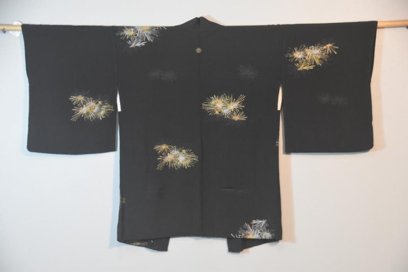 Silk Haori Jacket with Lacquered Metallic Thread - Image 3