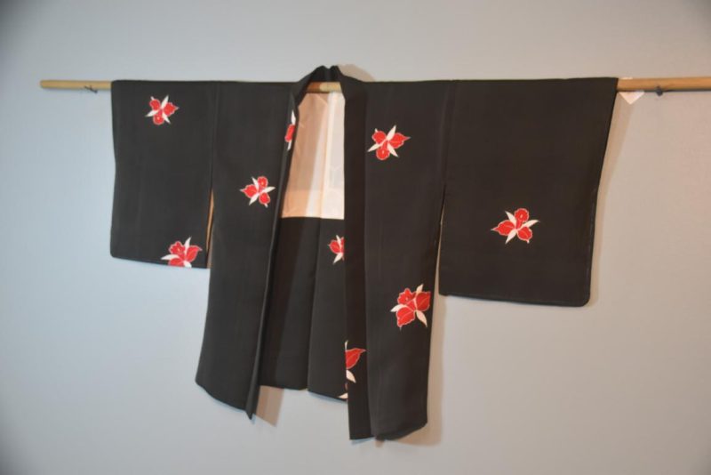 Orchid Design Silk Vintage Haori Jacket - Image 5
