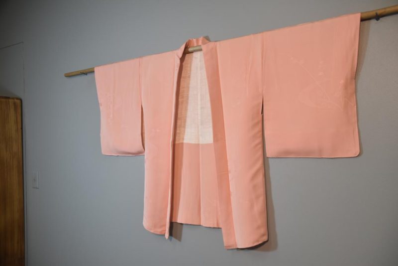 Pale Pink Silk Jacquard Vintage Haori Jacket - Image 3