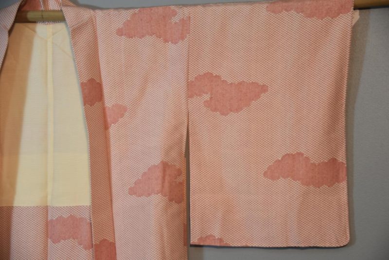 Vintage Cloud Design Silk Haori Jacket - Image 4