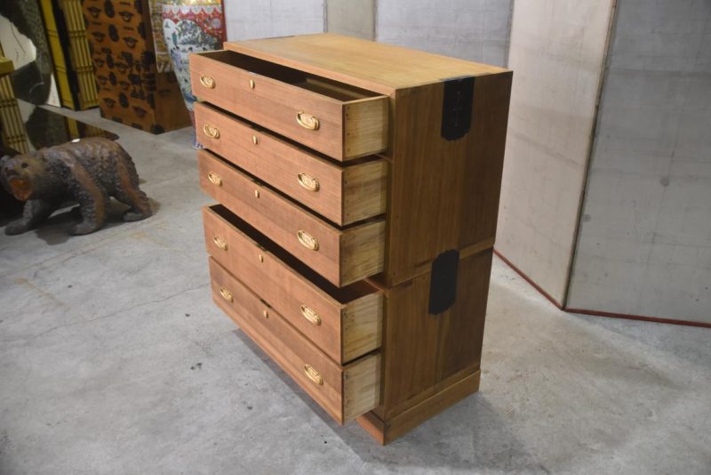 Vintage 5 Drawer Clothing Chest (2 Sections) and base Width:880mm - Image 7