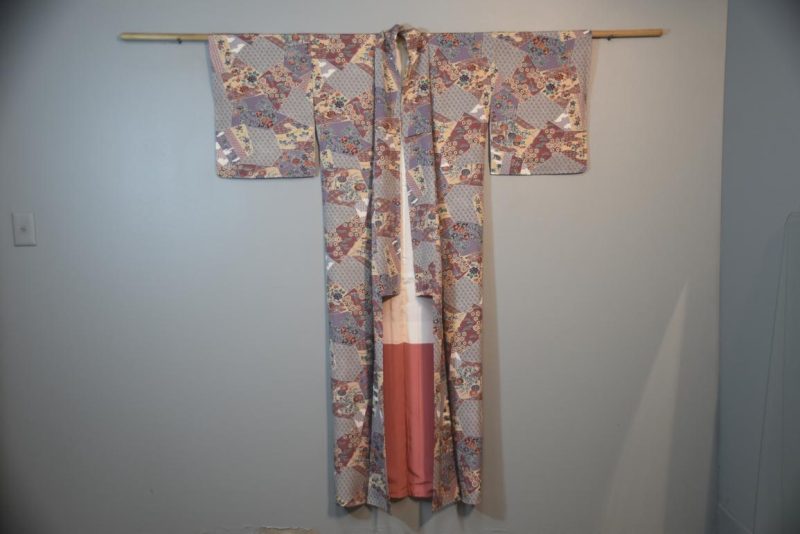Japanese Soft Silk Vintage Kimono - Image 5