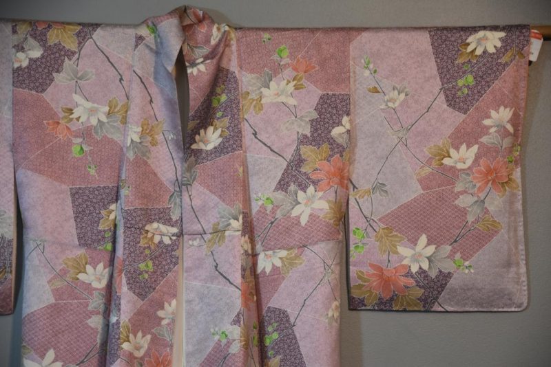 Japanese Soft Silk Vintage Kimono - Image 4