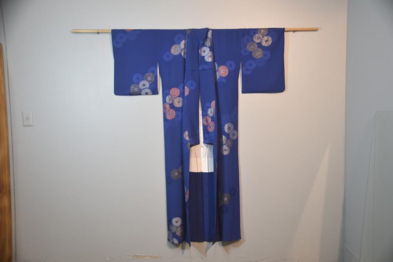 Japanese Soft Silk Vintage Kimono - Image 5