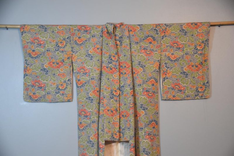 Japanese Silk Vintage Kimono - Image 5