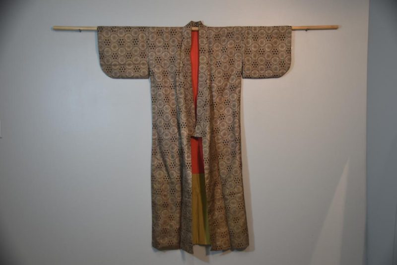 Oshima Japanese Silk Vintage Kimono - Image 5