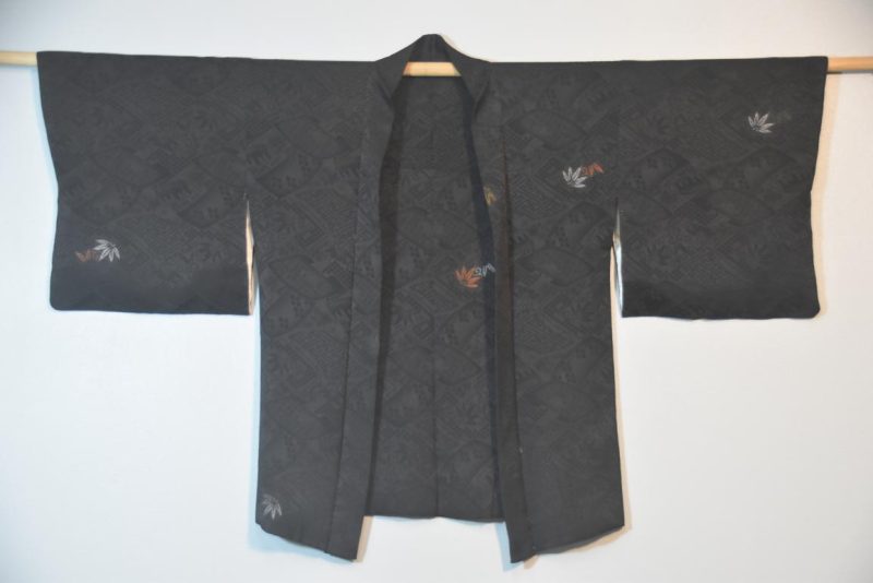 Black Silk Jacquard Vintage Haori Jacket - Image 3