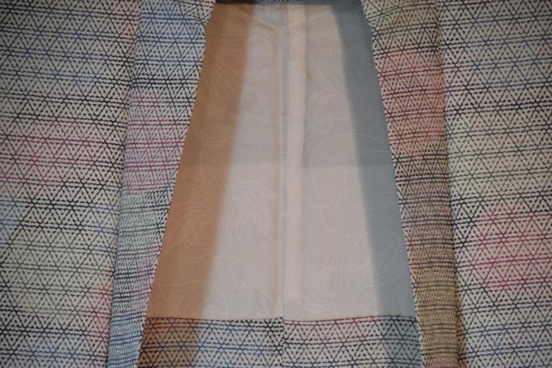 Geometric Design Vintage Silk Haori Jacket - Image 4