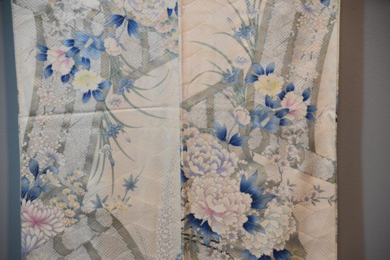 All in the detail Japanese Silk Vintage Kimono - Image 2