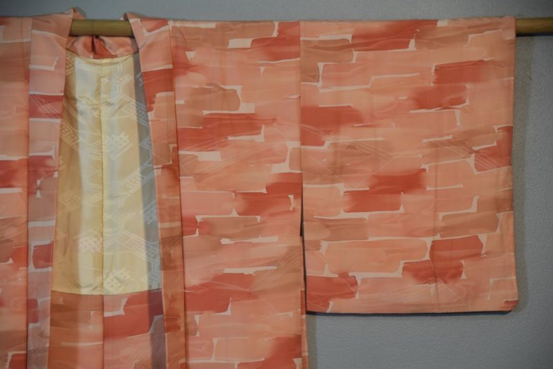 Peach and Pink Silk Vintage Haori Jacket - Image 4