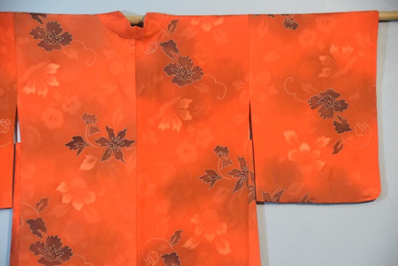 Smashing Orange Silk Vintage Haori Jacket - Image 3