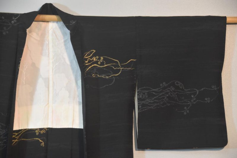 Black with Metallic Thread Vintage Silk Haori - Image 4
